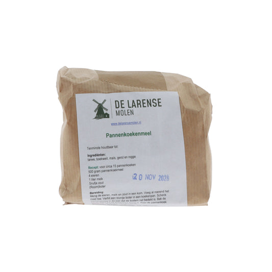 De Larense Molen Pannenkoekenmeel 500g, vooraanzicht verpakking